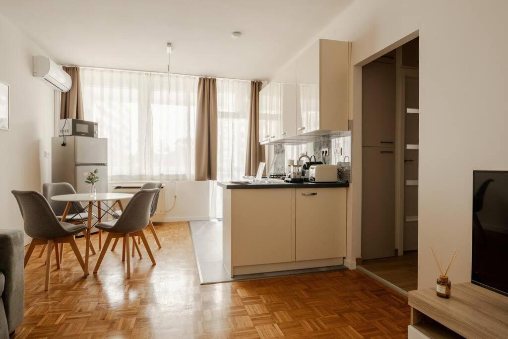 Petofi Family Apartman Дебрецен Екстериор снимка
